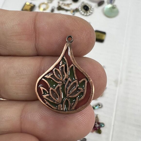 Focal Points Mix Lot Stone Unique Pendants And Jewelry Making Findings Vintage + - Picture 12 of 16